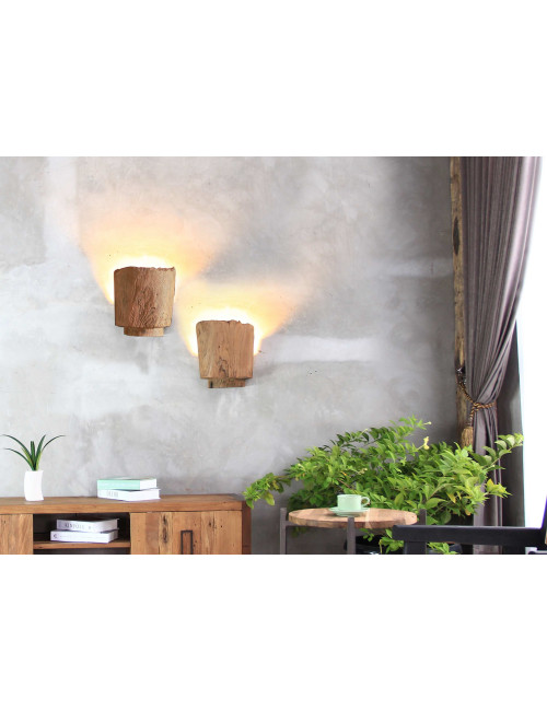 NUA WALL LAMP