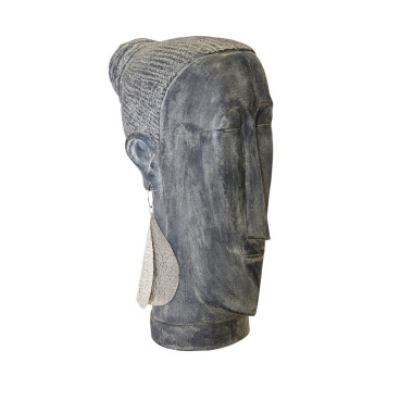 NYSSA STATUE