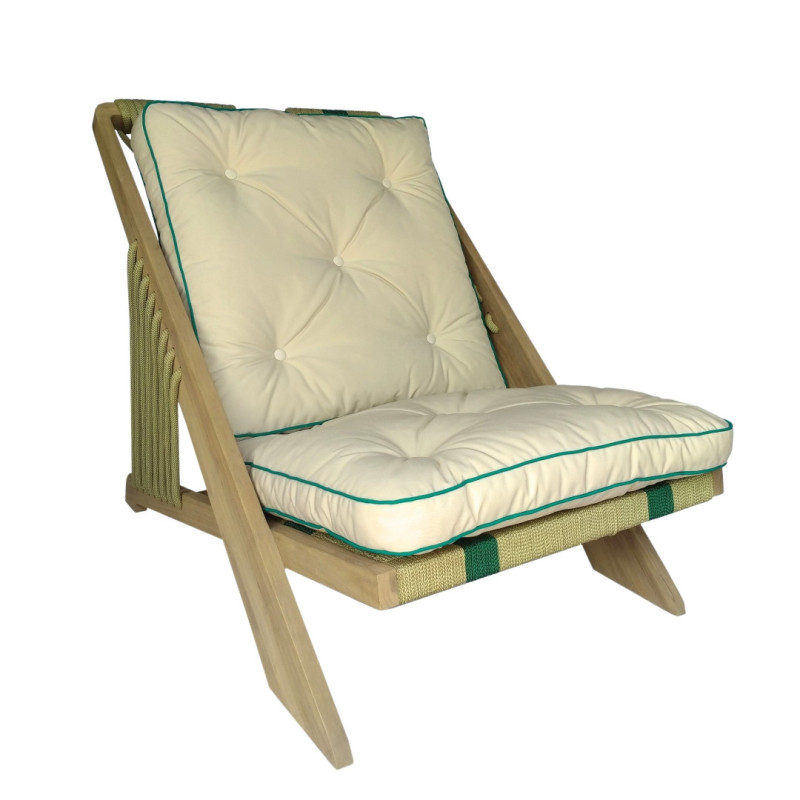 LAZORA LOUNGE CHAIR