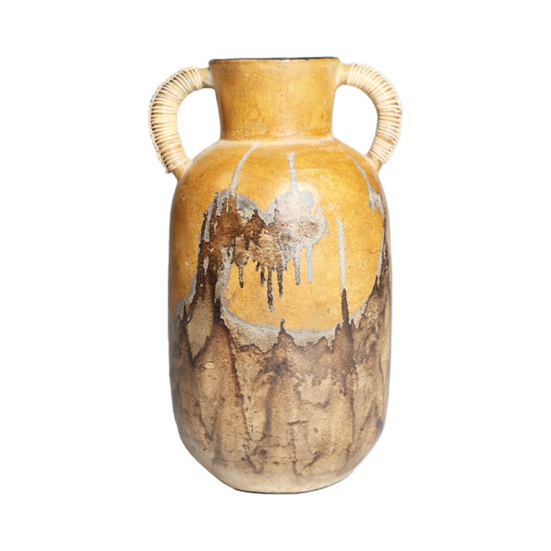 ARELIA TERRACOTTA VASE