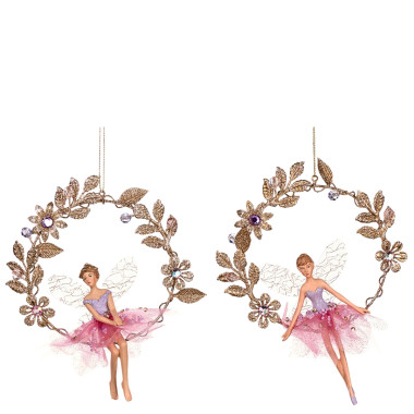 BALLERINA IN GARLAND