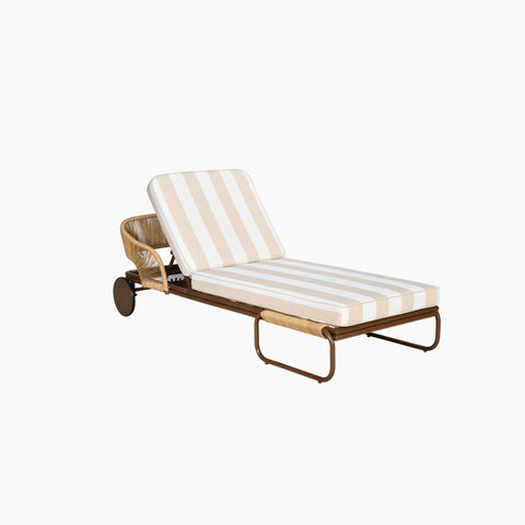Sun Loungers / Daybeds